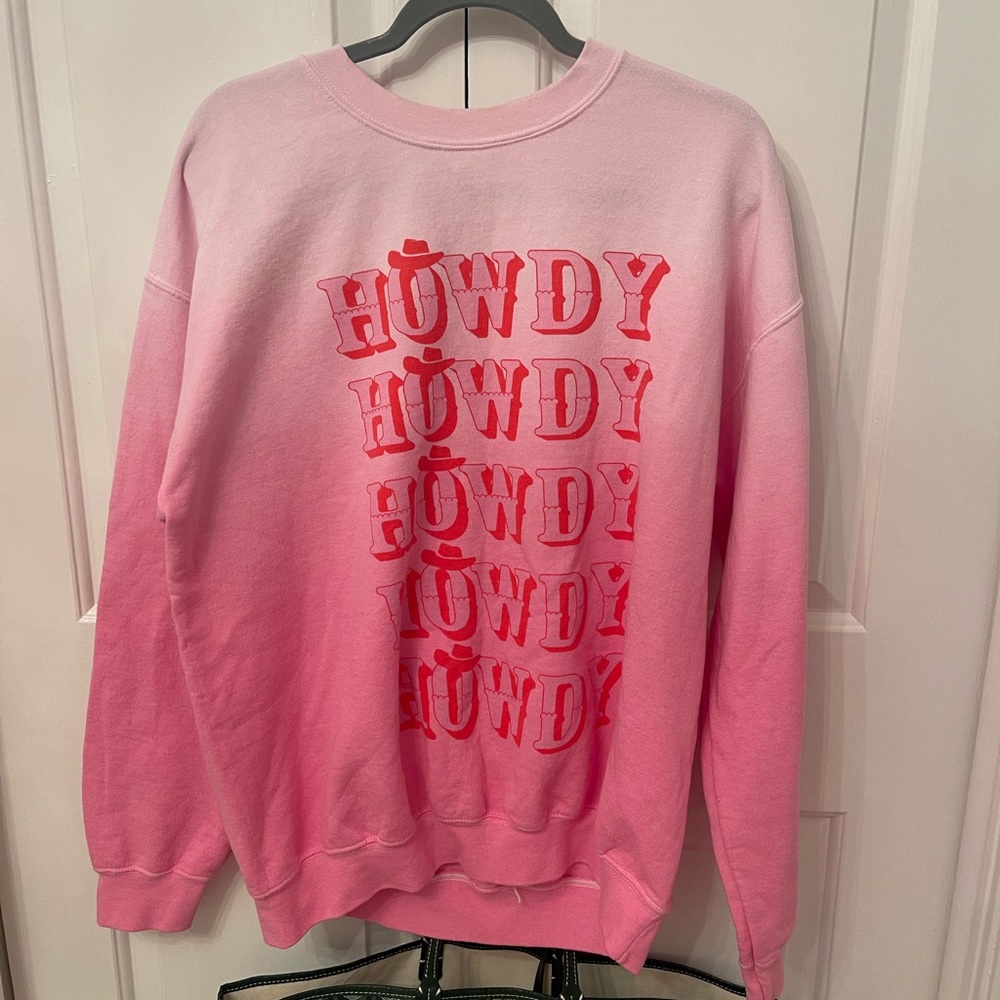 Altar’d State HOWDY Sweatshirt 🤠 Size S/M